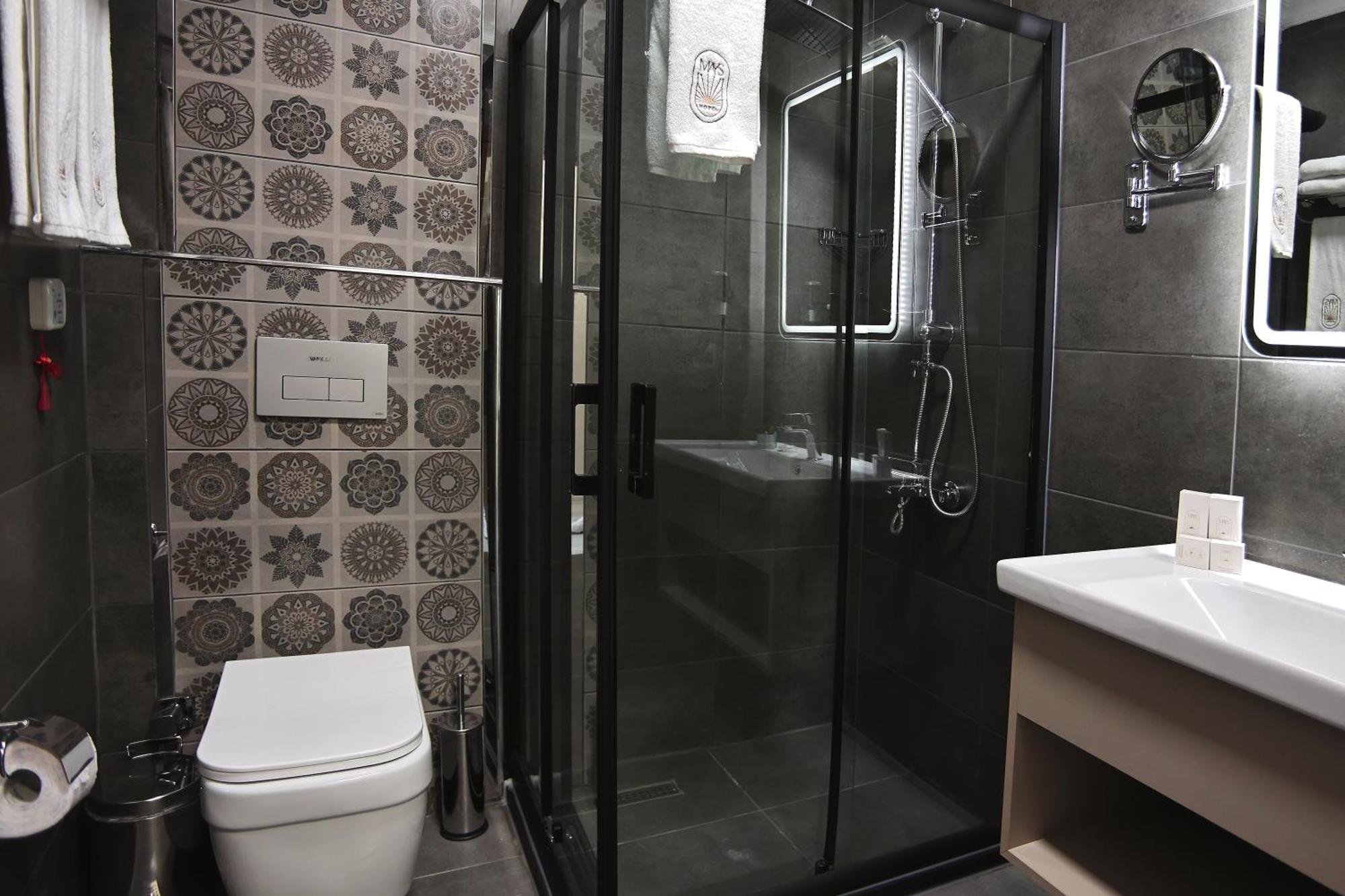Mays Royal Hotel Istanbul Exteriör bild